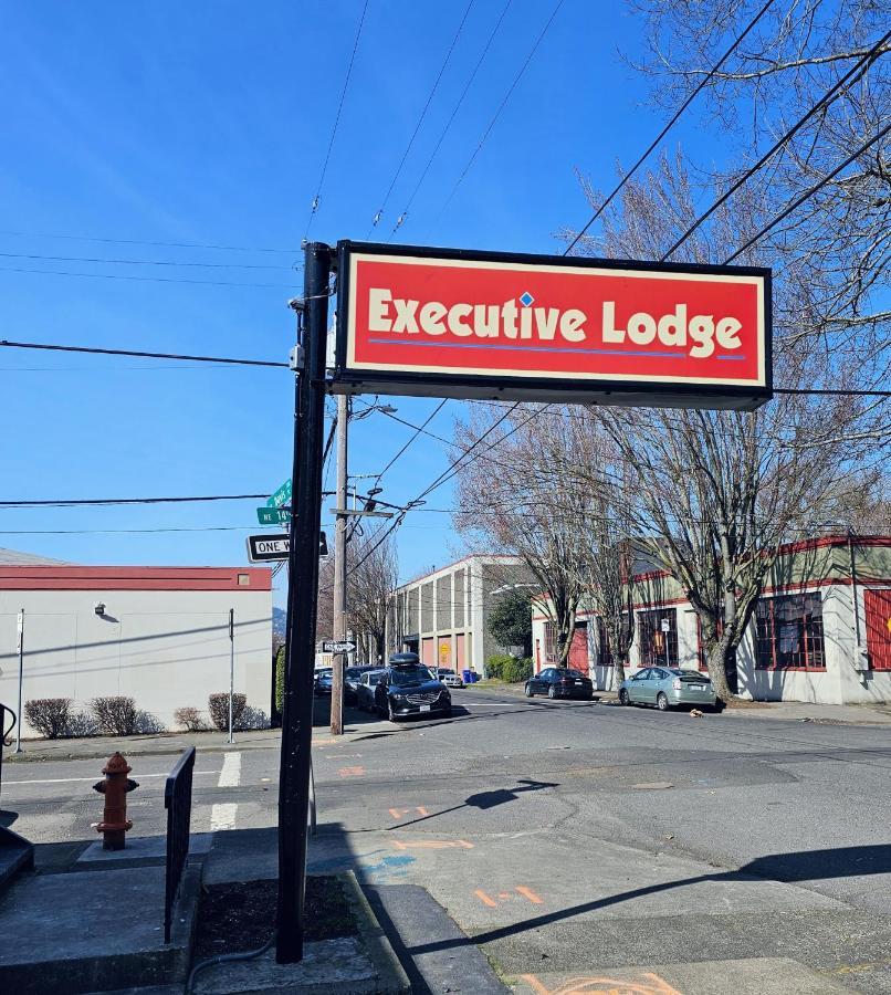 Executive Lodge Portland Exteriör bild